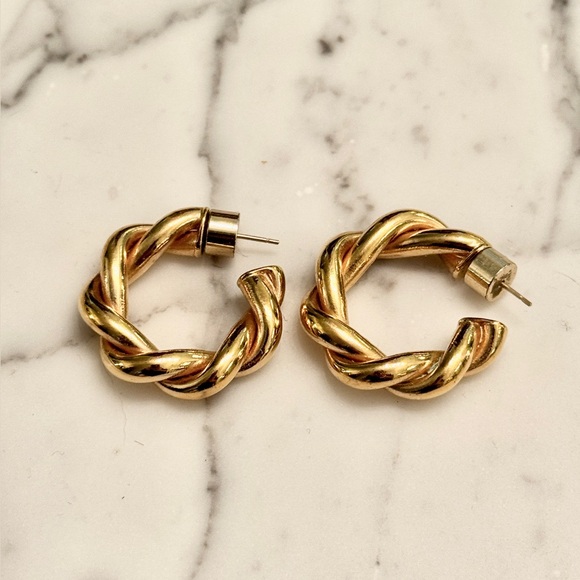 Jennifer Fisher Jewelry - Jennifer Fisher 1” Twisted Lilly Hoop Earrings